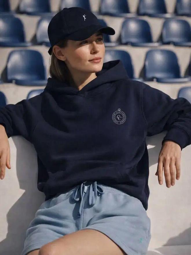 春天穿卫衣合适吗__春天穿卫衣还是毛衣