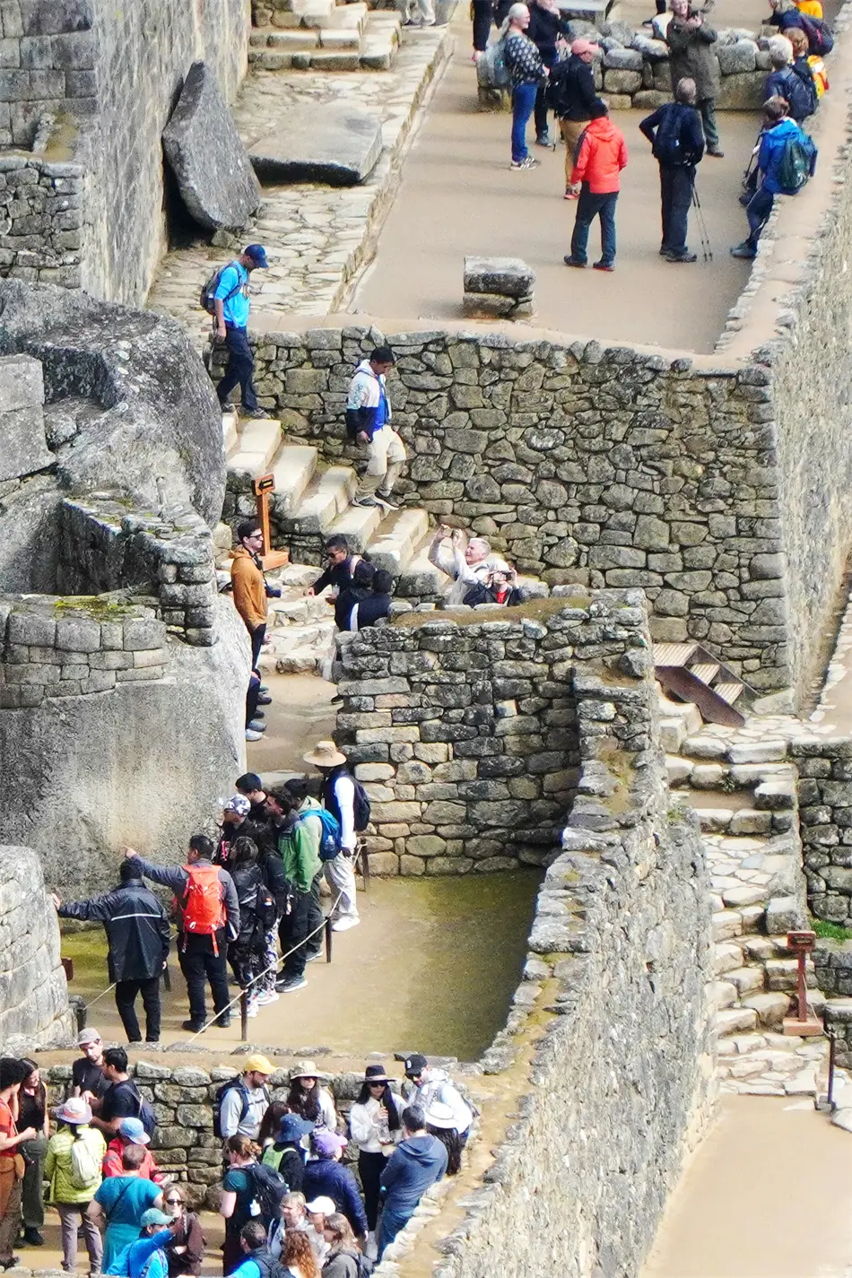 秘鲁：马丘比丘，印加文明遗址与安第斯山脉风光之相得益彰_秘鲁：马丘比丘，印加文明遗址与安第斯山脉风光之相得益彰_