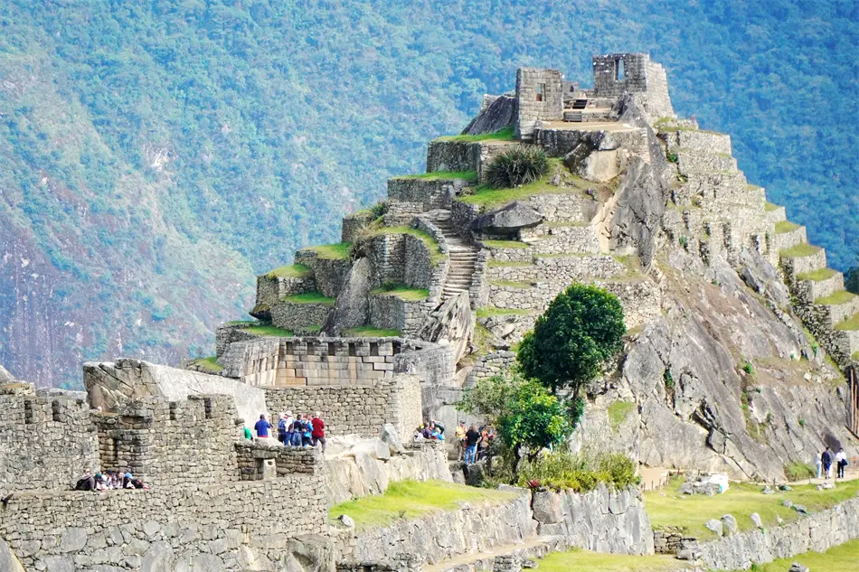秘鲁：马丘比丘，印加文明遗址与安第斯山脉风光之相得益彰__秘鲁：马丘比丘，印加文明遗址与安第斯山脉风光之相得益彰
