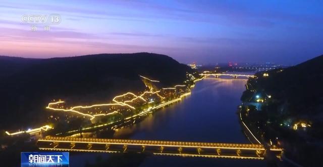 _唤醒城市的人表达的主题_唤醒城市