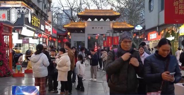 _唤醒城市的人表达的主题_唤醒城市