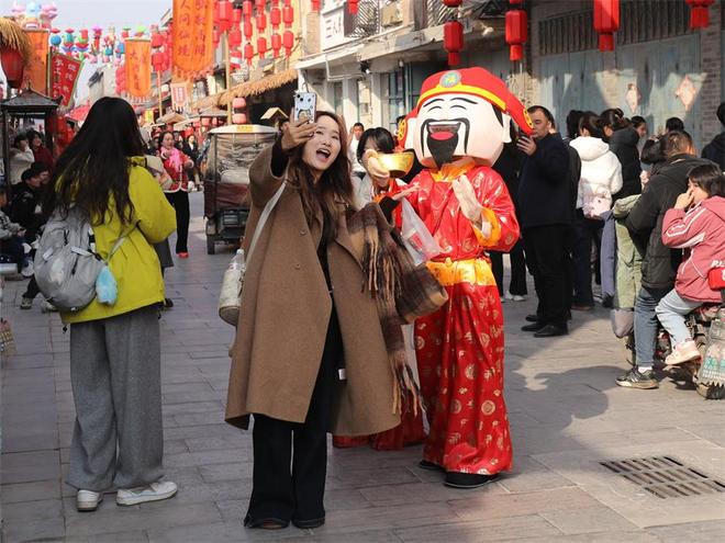 _春节假期河北大名累计接待游客280.4万人次 实现旅游综合收入19.9亿元_春节假期河北大名累计接待游客280.4万人次 实现旅游综合收入19.9亿元