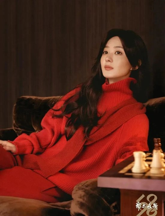 _是谁还没看过这份不“妈见打”的春节穿搭指南_是谁还没看过这份不“妈见打”的春节穿搭指南