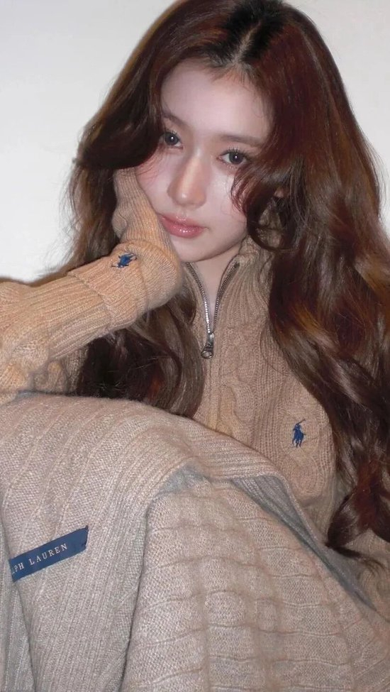 是谁还没看过这份不“妈见打”的春节穿搭指南__是谁还没看过这份不“妈见打”的春节穿搭指南