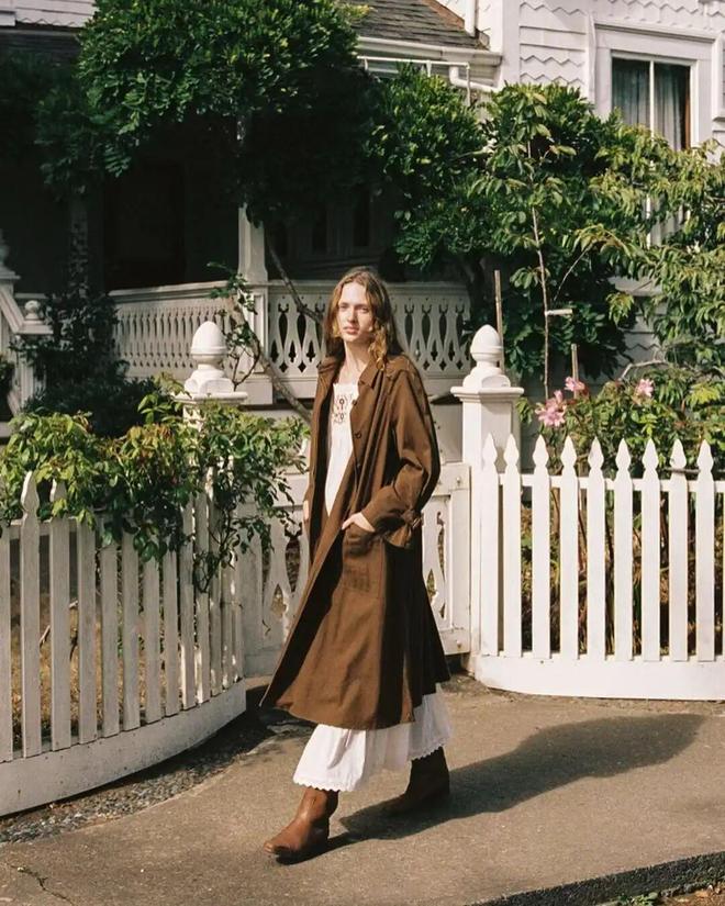 _舒淇穿搭夏季图片_舒淇时尚简约穿搭