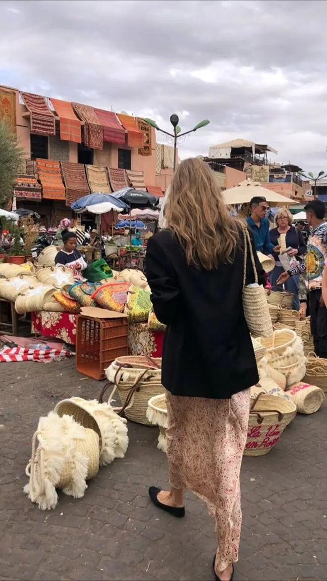 舒淇穿搭夏季图片_舒淇时尚简约穿搭_
