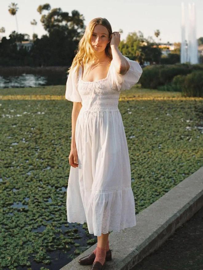 舒淇穿搭夏季图片__舒淇时尚简约穿搭