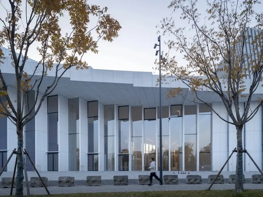 屋顶唱着你的歌_吴泾公园黄浦江_