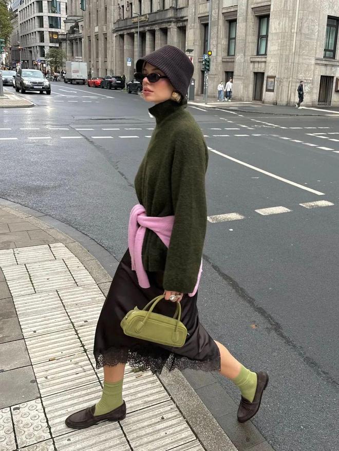 _2020春季针织衫款式_春款针织衫女