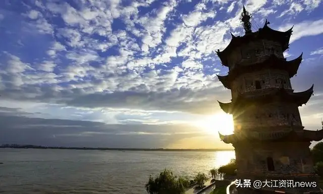 芜湖这里,成City Walk热门区域