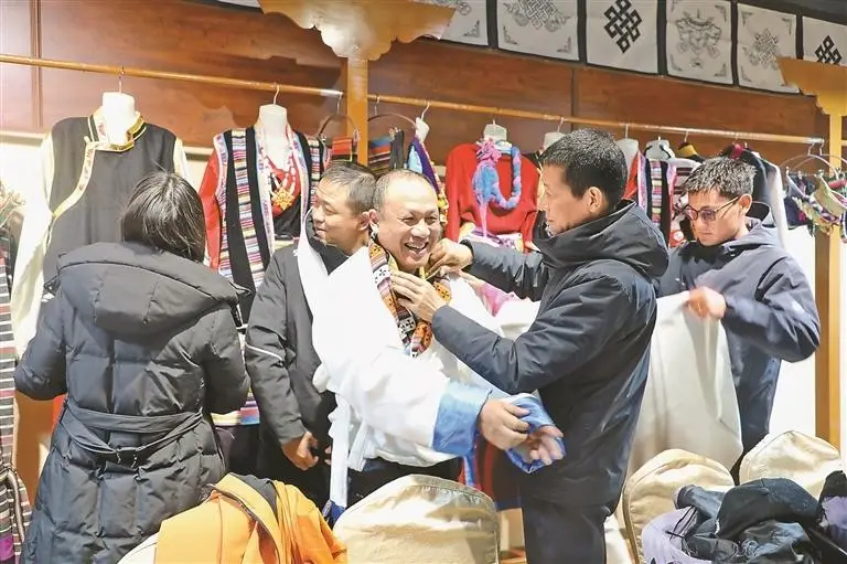 “藏源”山南的别样年味_“藏源”山南的别样年味_