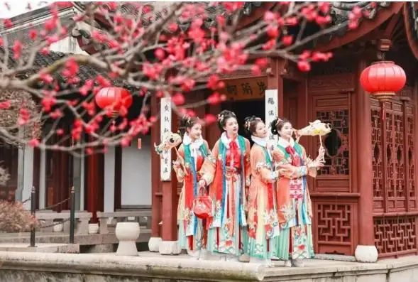 元宵节上海灯会_上海灯会在什么地方_