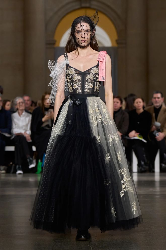 伦敦2020冬季时装秀_2021伦敦秋冬时装秀_