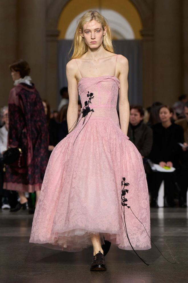 伦敦2020冬季时装秀_2021伦敦秋冬时装秀_