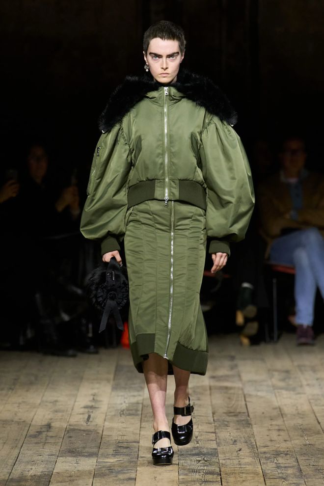 伦敦2020冬季时装秀_2021伦敦秋冬时装秀_