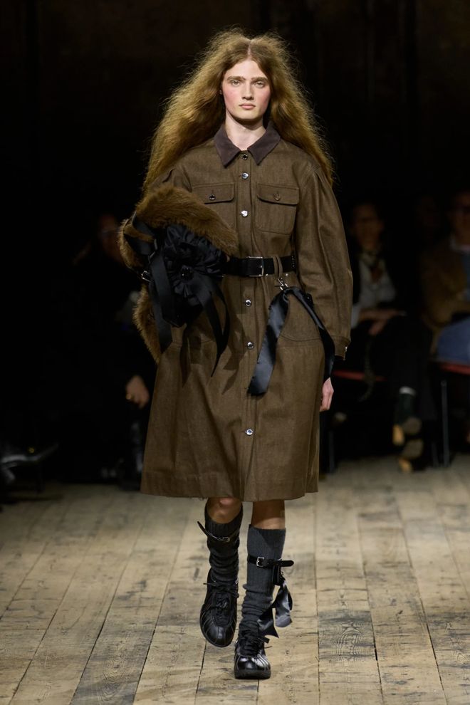 2021伦敦秋冬时装秀_伦敦2020冬季时装秀_