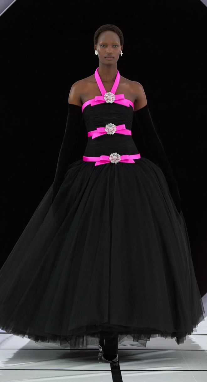 _2021伦敦秋冬时装秀_伦敦2020冬季时装秀