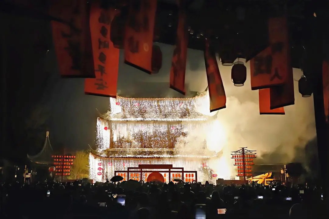 泸州烟花爆竹_泸州哪里烟花便宜_