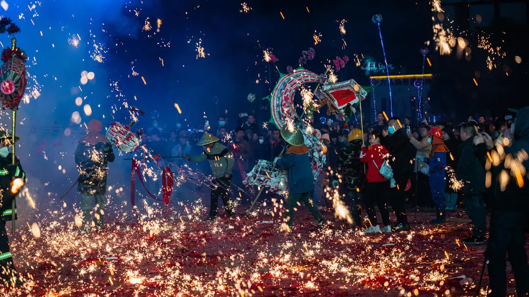 泸州烟花爆竹_泸州哪里烟花便宜_
