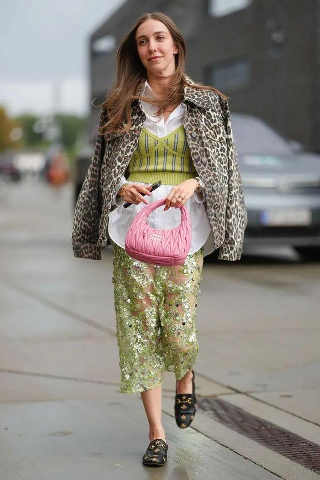 上海宝山医院顾青医生_跨省转档案需要本人吗_