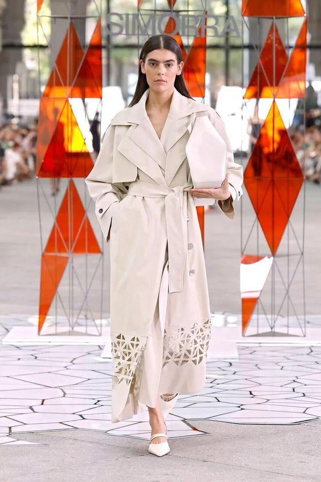 今年春季风衣流行什么__2021春季风衣