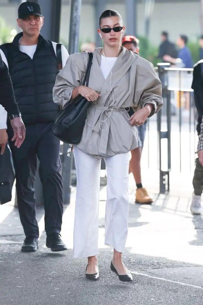 _2021春季风衣_今年春季风衣流行什么