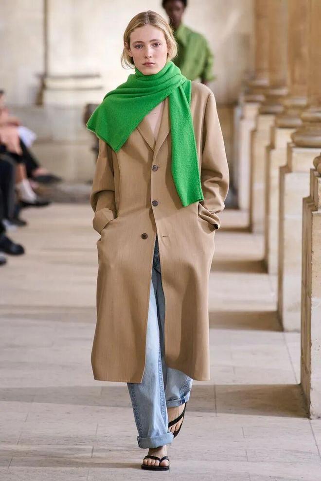 2021春季风衣__今年春季风衣流行什么