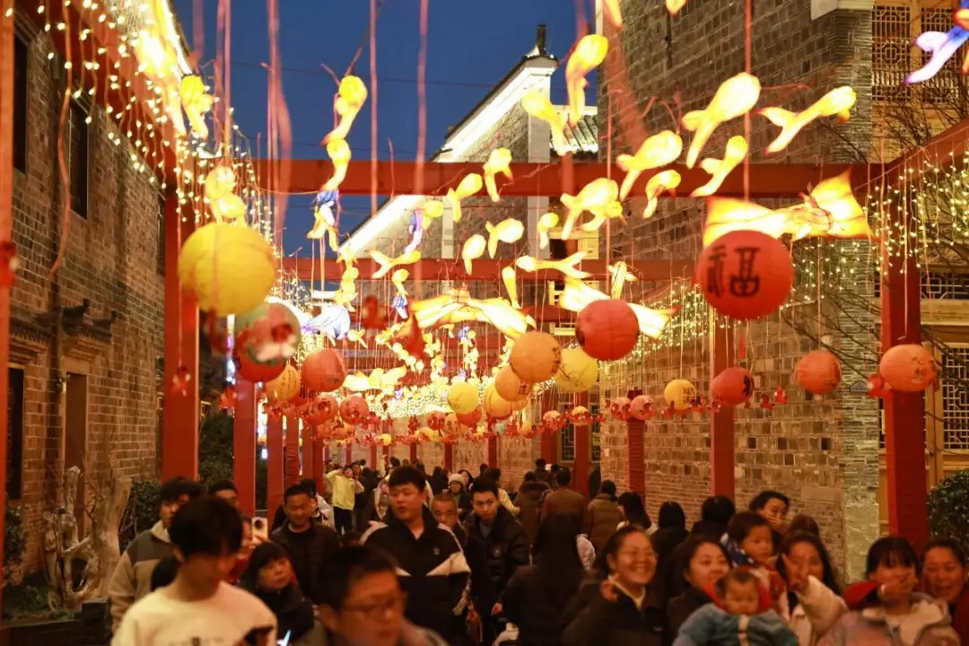 闹元宵民俗文化__闹元宵元宵