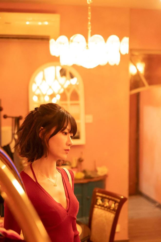 黄子华郑秀文联手“闯夜总会”，《夜王》春节档错峰逆袭__黄子华郑秀文联手“闯夜总会”，《夜王》春节档错峰逆袭