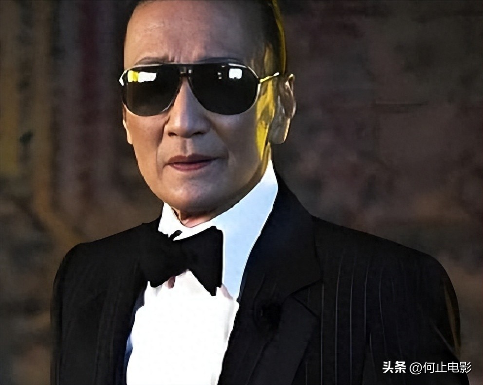 89岁瘫坐轮椅的谢贤, 早成了公认