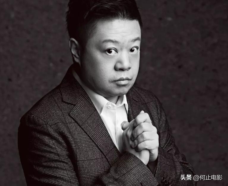 演艺会场主持_韩国演艺义圈悲惨女主角牛仔裤_