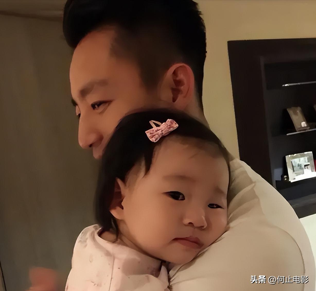 得一官方旗舰店_汪小菲晒女儿甜笑照_