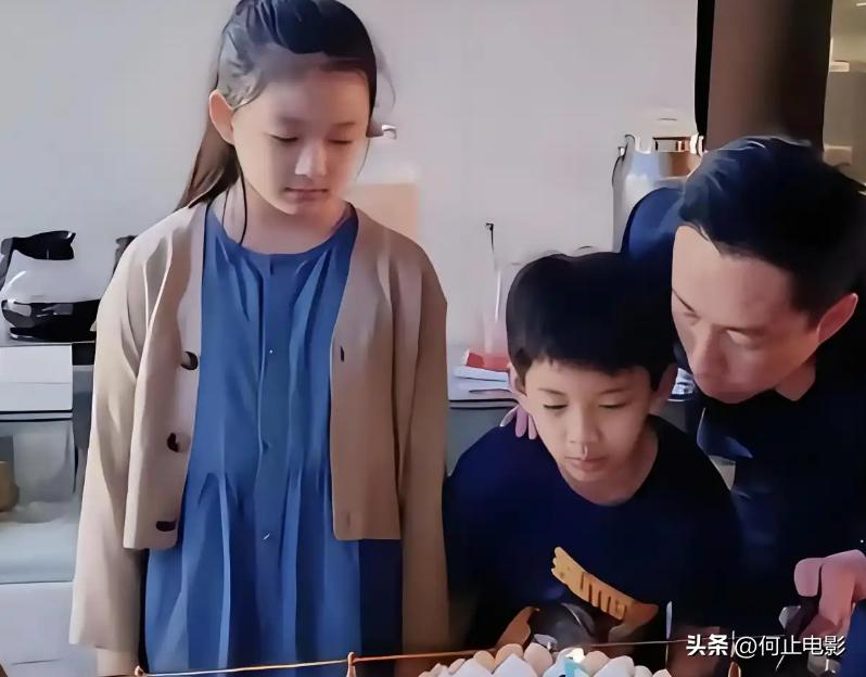 _汪小菲晒女儿甜笑照_得一官方旗舰店