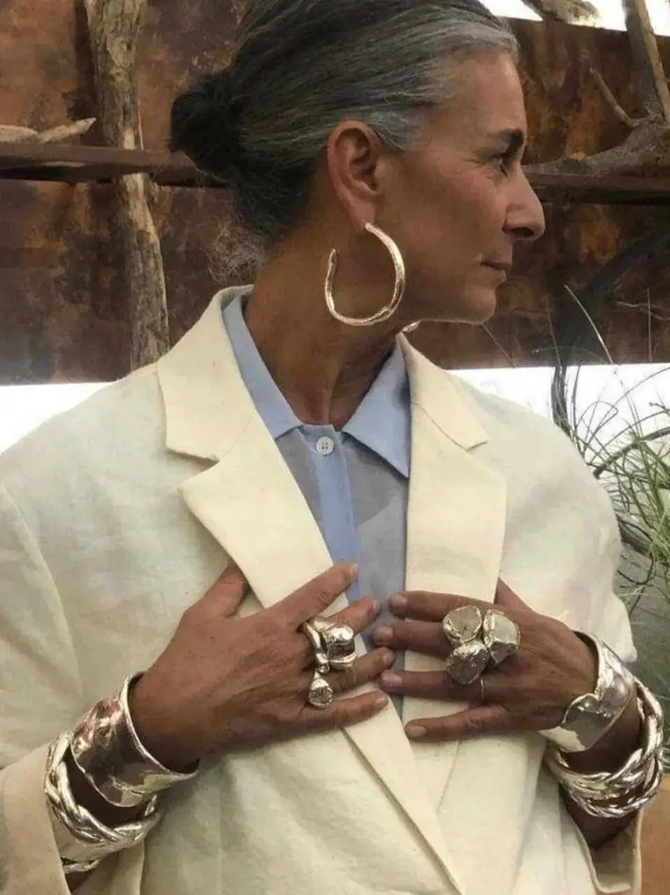 王菲相信爱情歌曲__王菲相信爱情