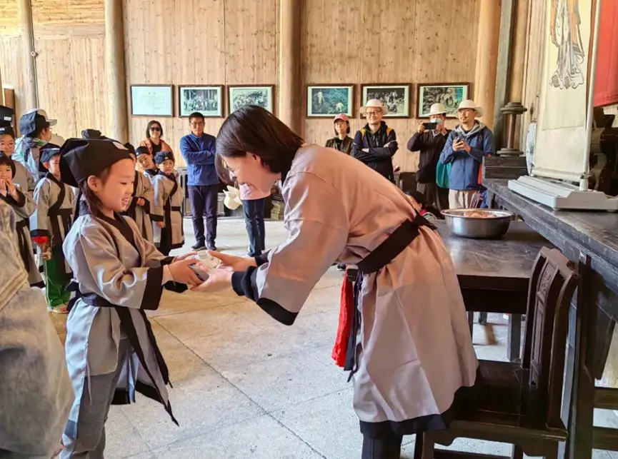 西递和宏村爸爸去哪儿拍摄地_宏村西递_