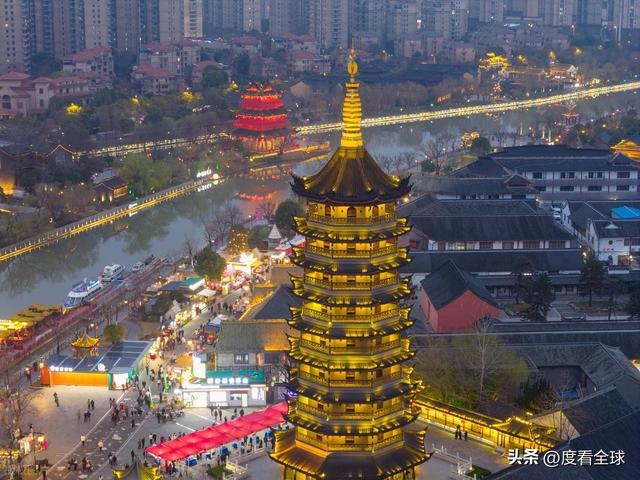 一夜爆火！淮安元宵灯光秀，解锁运河新玩法