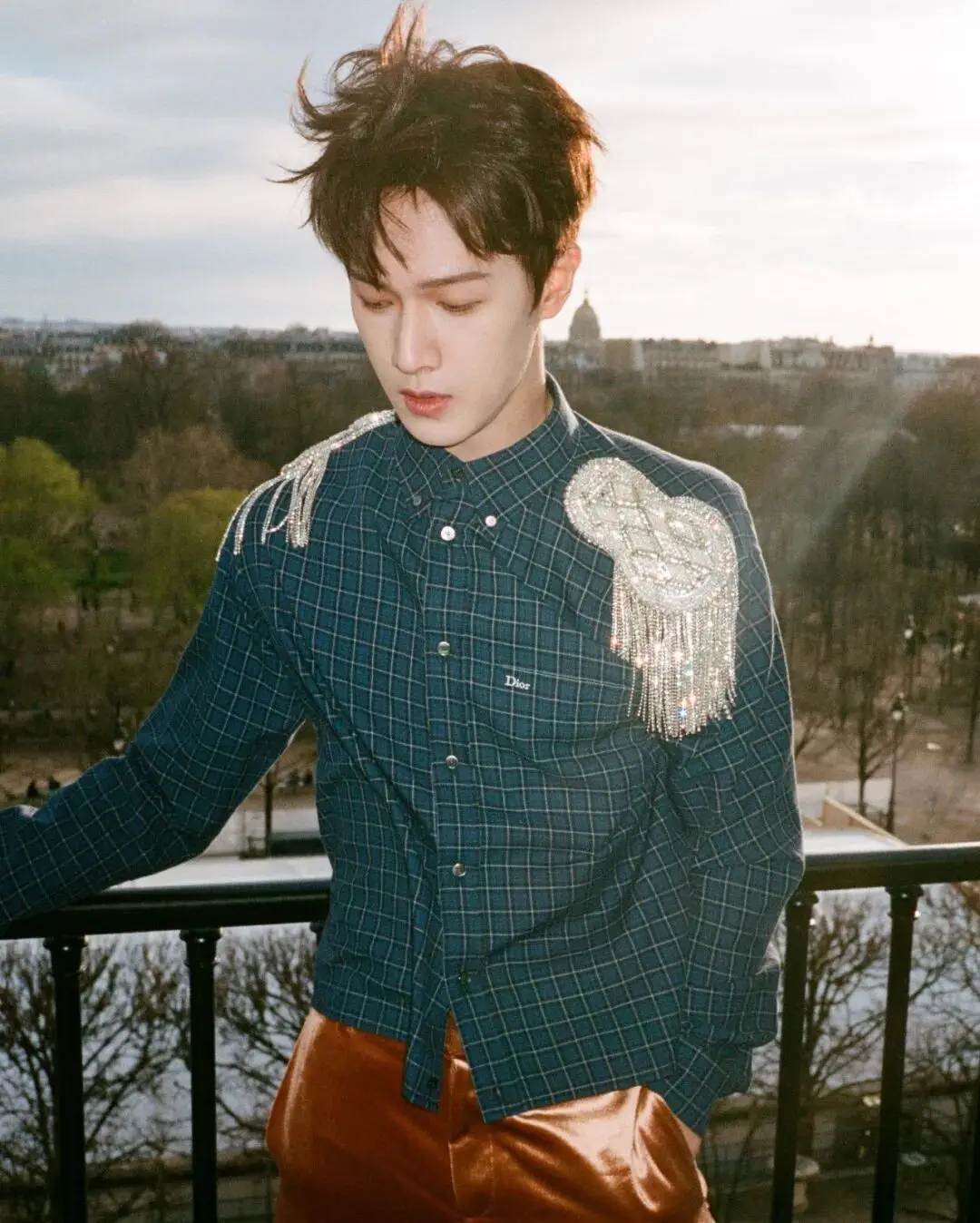 _和李昀锐一起漫步迪奥花园_和李昀锐一起漫步迪奥花园