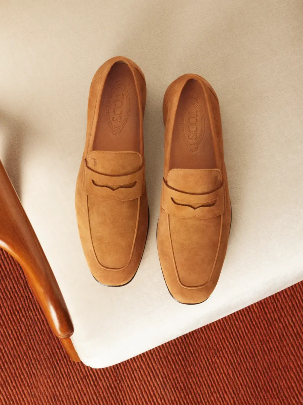 _棕色鞋搭配什么颜色好看_棕色鞋好看吗