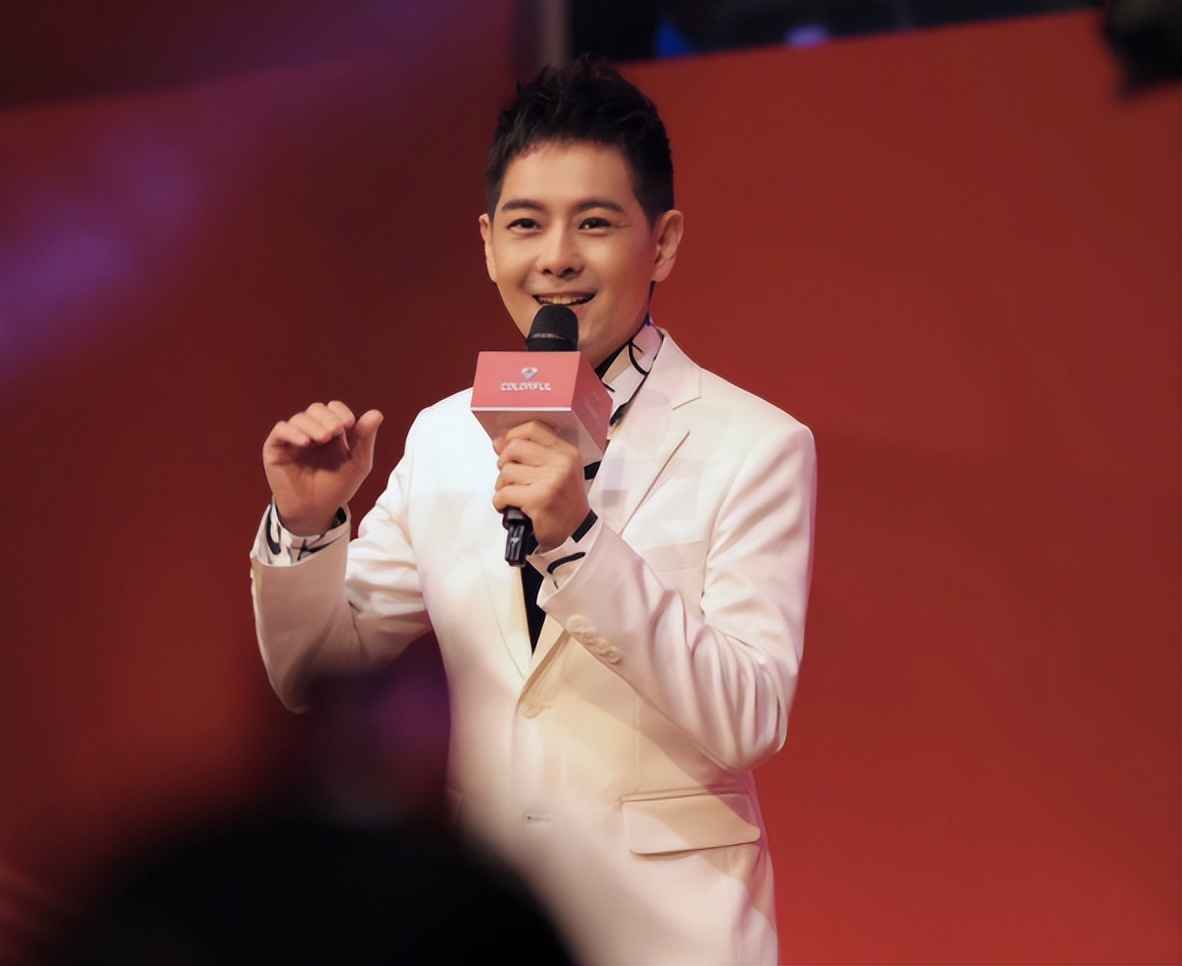 _林志颖额头疤痕_林志颖疤痕