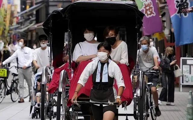 日本人亏150亿_日本要亏多少钱_