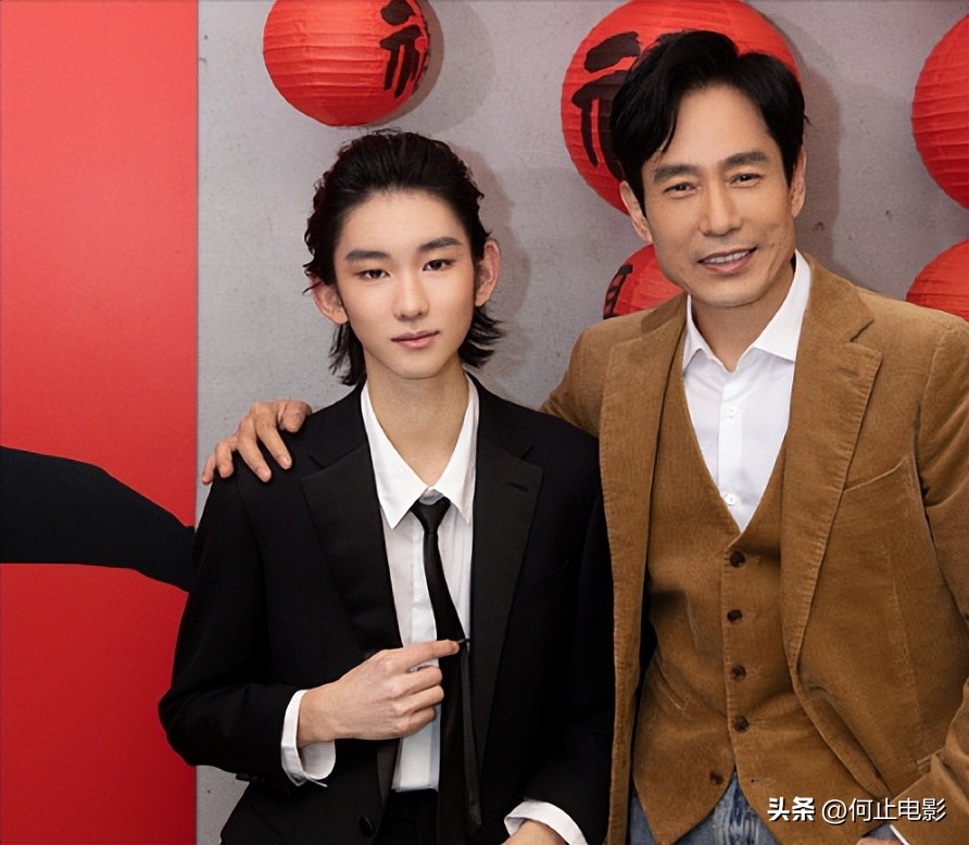 恭喜！71岁前TVB男星元宵节宣布做外公，一个细节引人深思_恭喜！71岁前TVB男星元宵节宣布做外公，一个细节引人深思_