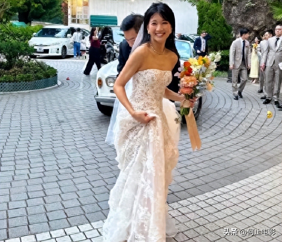 _恭喜！71岁前TVB男星元宵节宣布做外公，一个细节引人深思_恭喜！71岁前TVB男星元宵节宣布做外公，一个细节引人深思