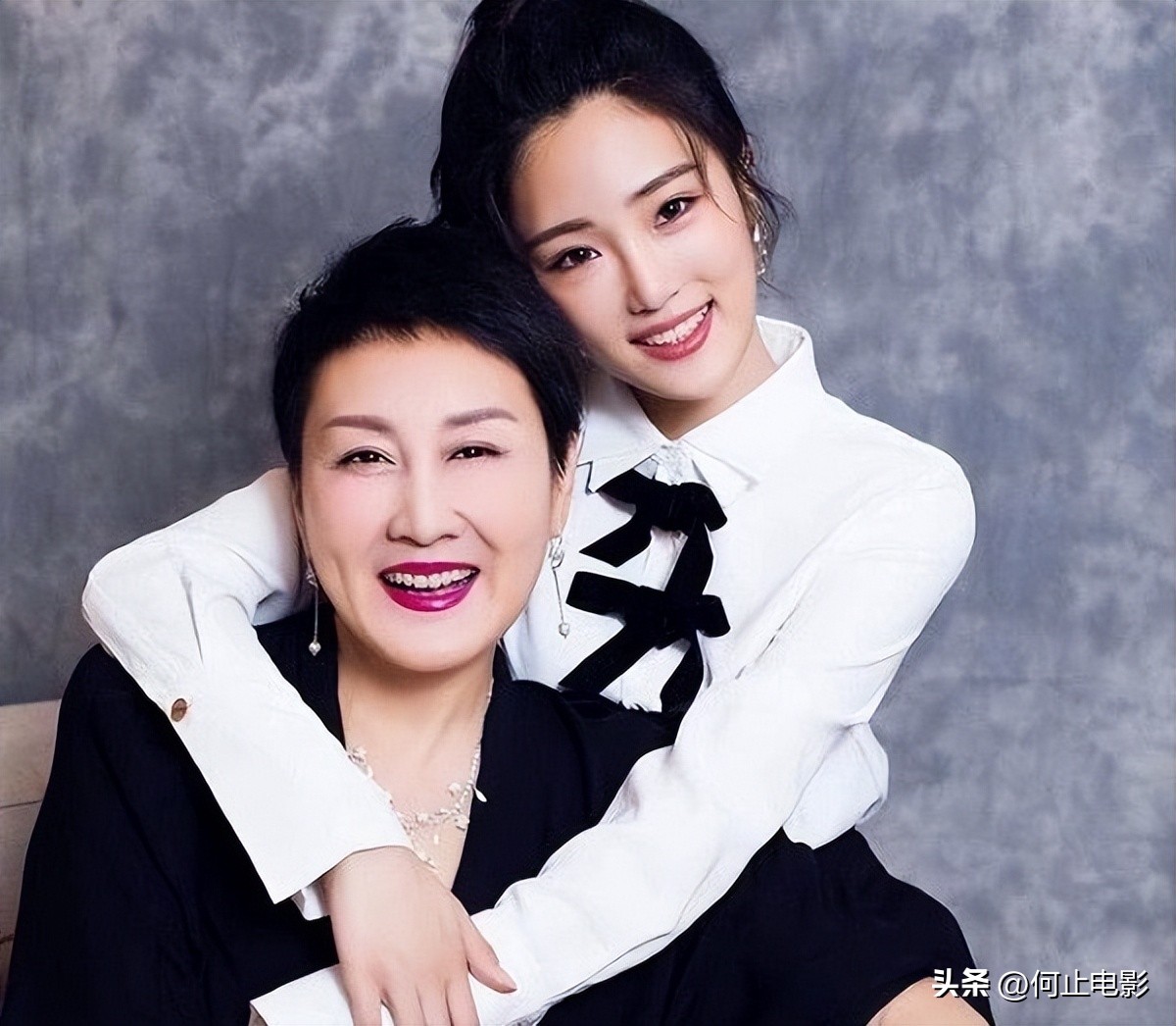 恭喜！71岁前TVB男星元宵节宣布做外公，一个细节引人深思_恭喜！71岁前TVB男星元宵节宣布做外公，一个细节引人深思_