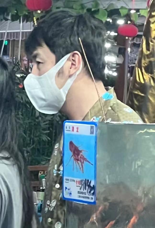 三亚美女是谁_三亚美女图像_