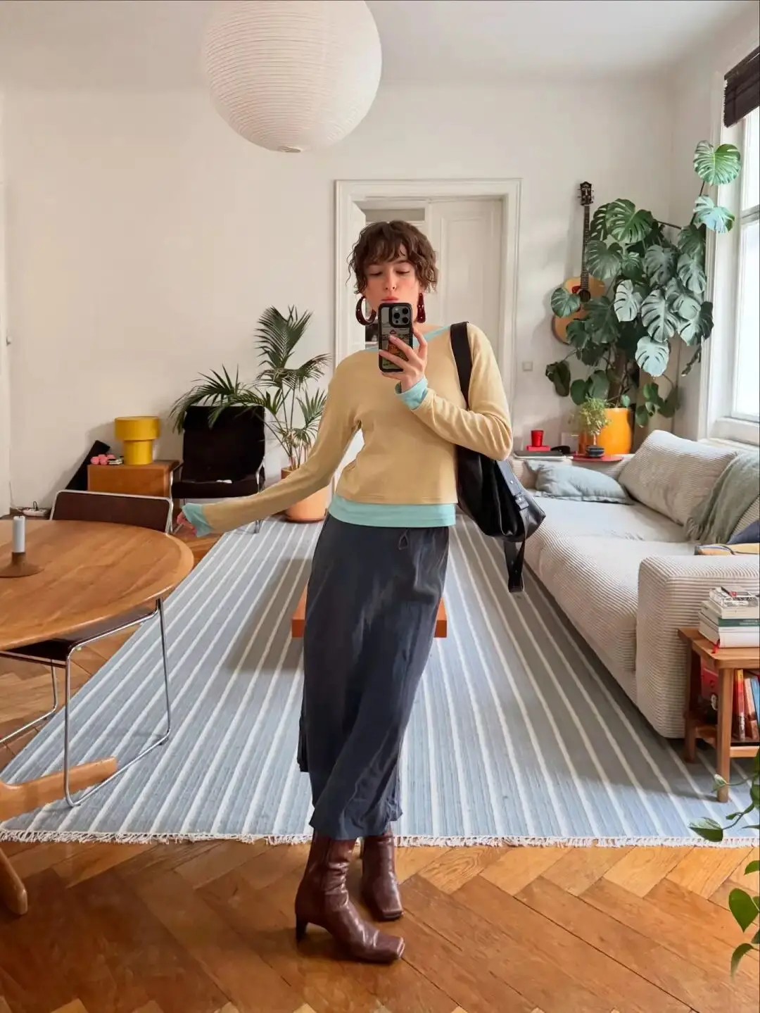 从素人到涨粉30万，她全靠这些穿搭“小心思”？__从素人到涨粉30万，她全靠这些穿搭“小心思”？