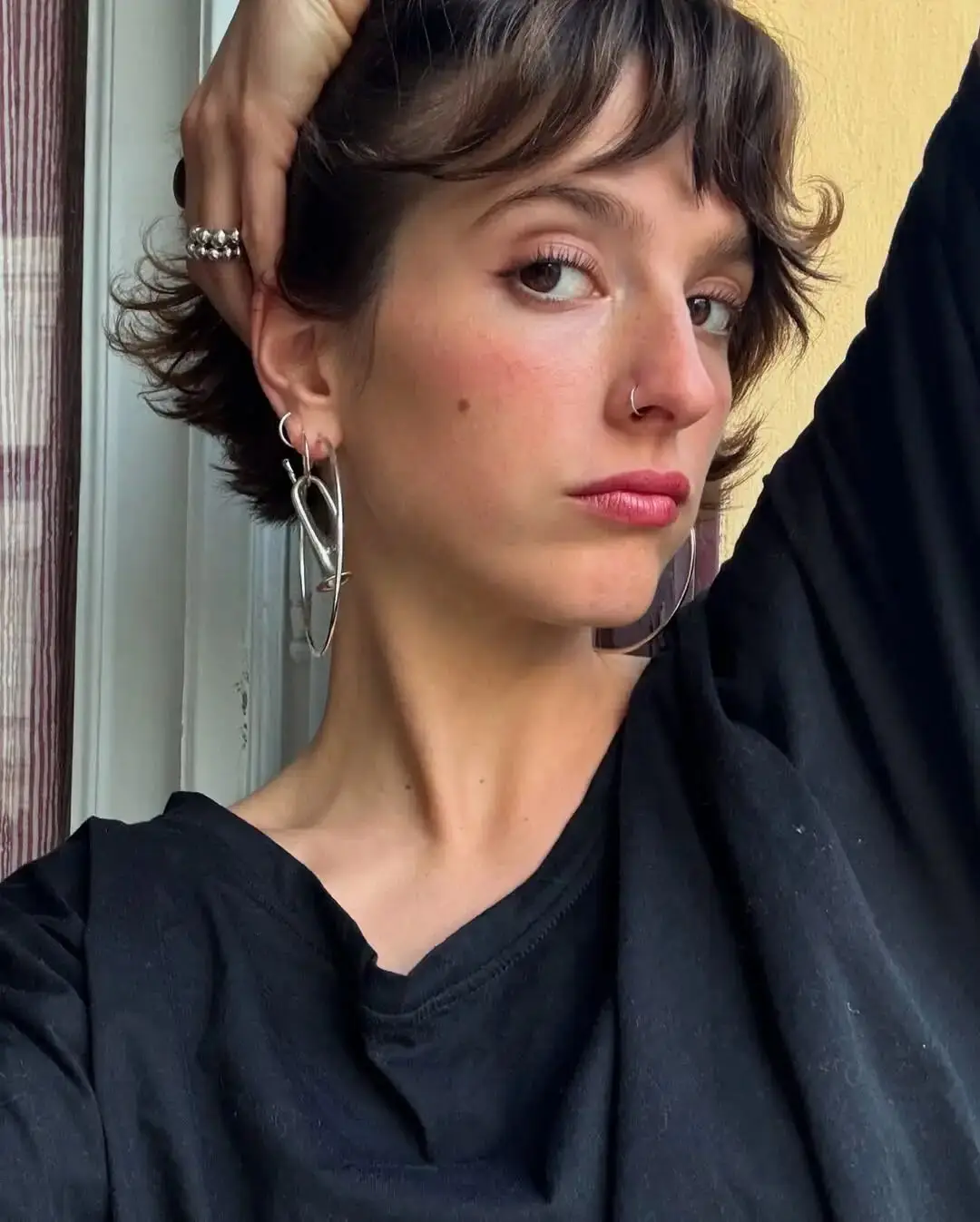 _从素人到涨粉30万，她全靠这些穿搭“小心思”？_从素人到涨粉30万，她全靠这些穿搭“小心思”？