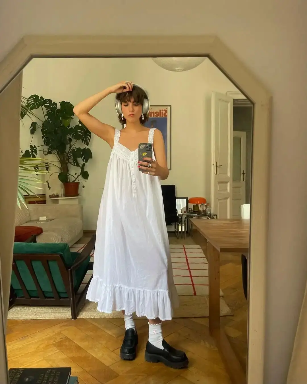 _从素人到涨粉30万，她全靠这些穿搭“小心思”？_从素人到涨粉30万，她全靠这些穿搭“小心思”？