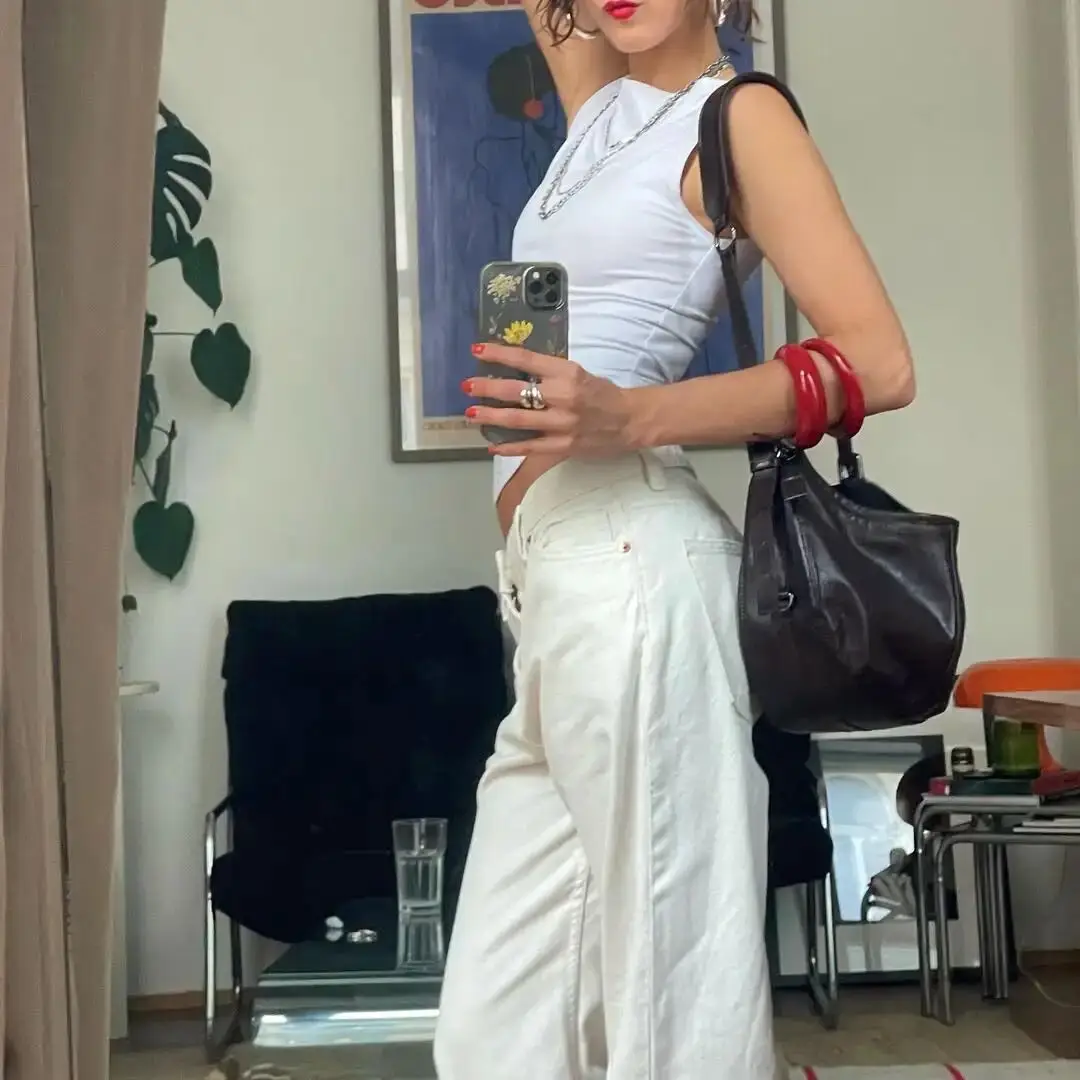 _从素人到涨粉30万，她全靠这些穿搭“小心思”？_从素人到涨粉30万，她全靠这些穿搭“小心思”？