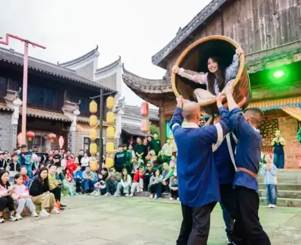 古风雅韵、治愈森氧、露营闲趣全都有！本周末快约上闺蜜来望城过节！