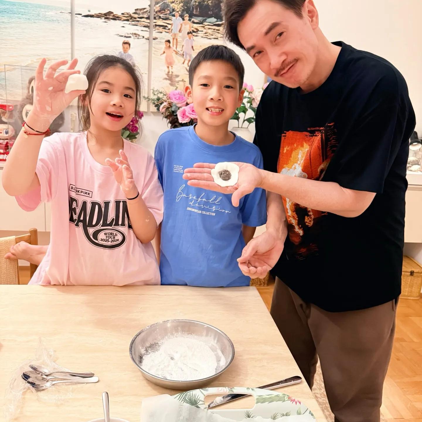 过年喜庆全家福_迎新年全家福_